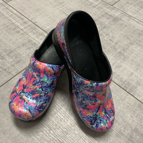Dansko Shoes - Dansko Professional Clog, Color Burst Patent - 37